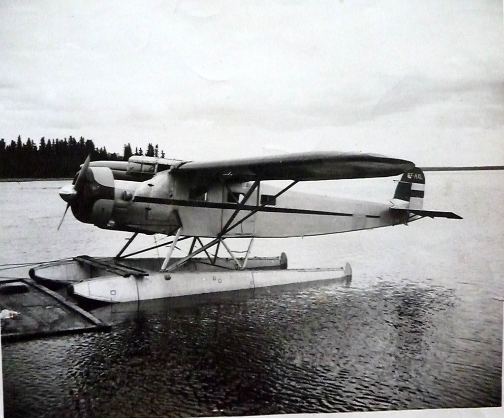 Fairchild 82 CF-AXL